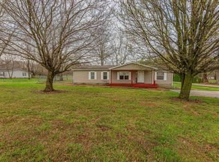 6226 N Ford Rd, Mount Vernon, IN 47620