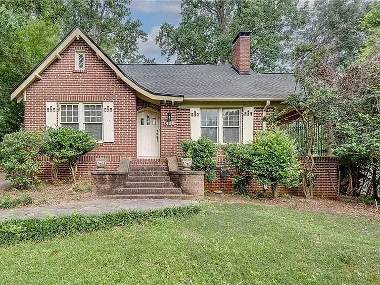 1424 Emory Rd — Photo 8