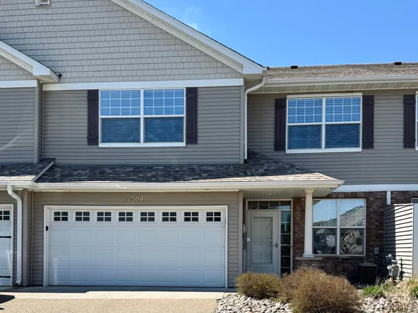 2504 Country View Dr, Northfield, MN 55057