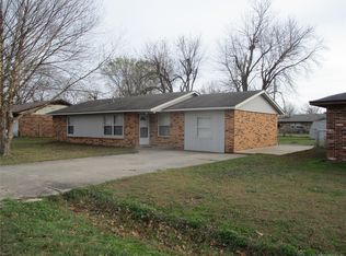1005 SW 13th Pl, Wagoner, OK 74467