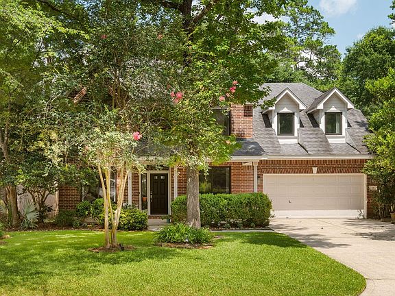 2nd image of 15 S Piney Plains Cir