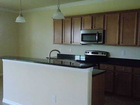 Kitchen w/View of Nook