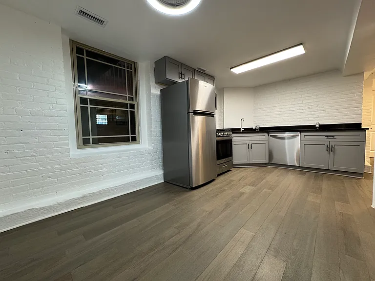 11433 Ashbury Ave #1 — Photo 13