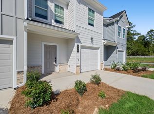327 Rolling Green Rd, Adairsville, GA 30103