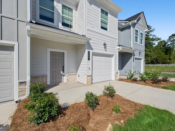 327 Rolling Green Rd, Adairsville, GA 30103