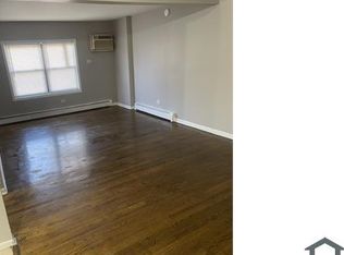 7620 S Stewart Ave #305, Chicago, IL 60620