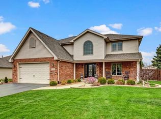 751 Downing St, New Lenox, IL 60451