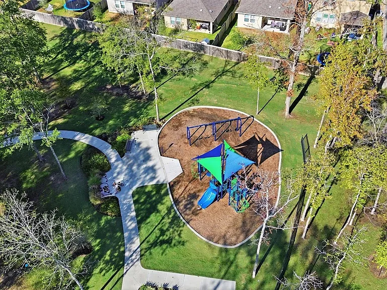 17926 Stone Terrace Ct — Photo 38