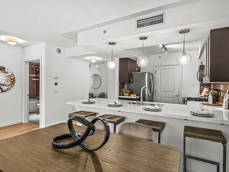 819 Virginia St #1003 — Photo 9