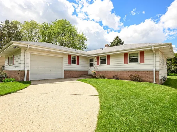 8736 West Ohio AVENUE, Milwaukee, WI 53227