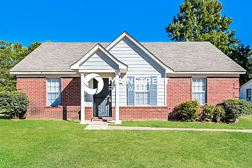 7366 Murry Hill Cir Photo 1
