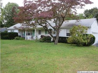 77 Reynolds Dr, Eatontown, NJ 07724