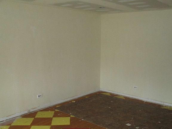 4th image of 407 46th Ave