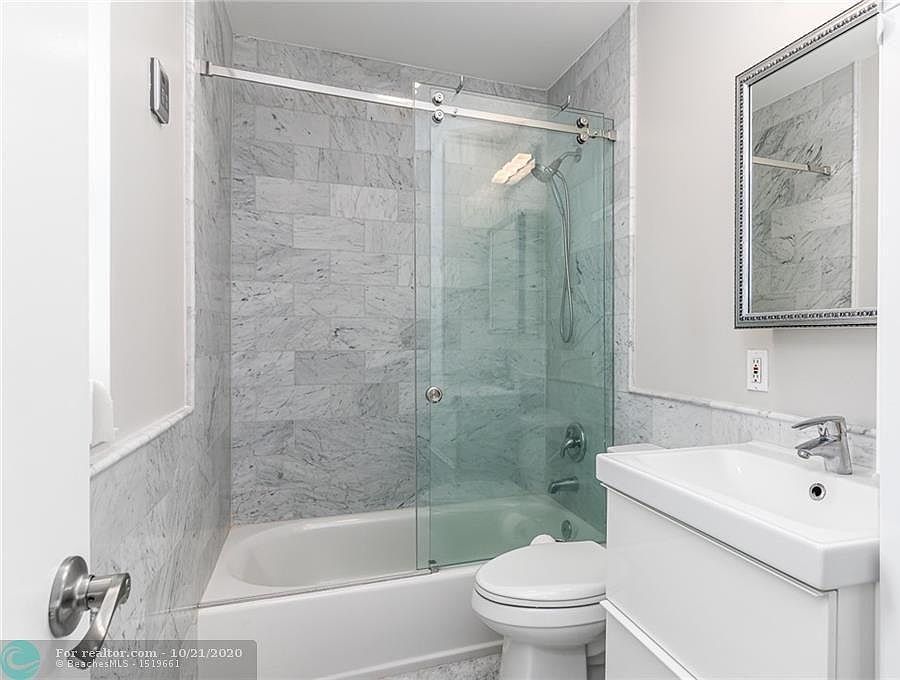 1st image of 199 NE 13th Ave Floor 2