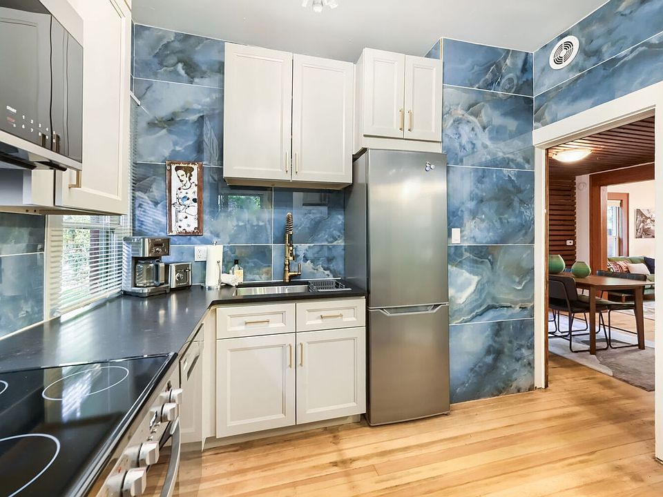 1st image of 636 Marine St Unit A