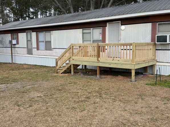 102 Quiet Oak Dr #102