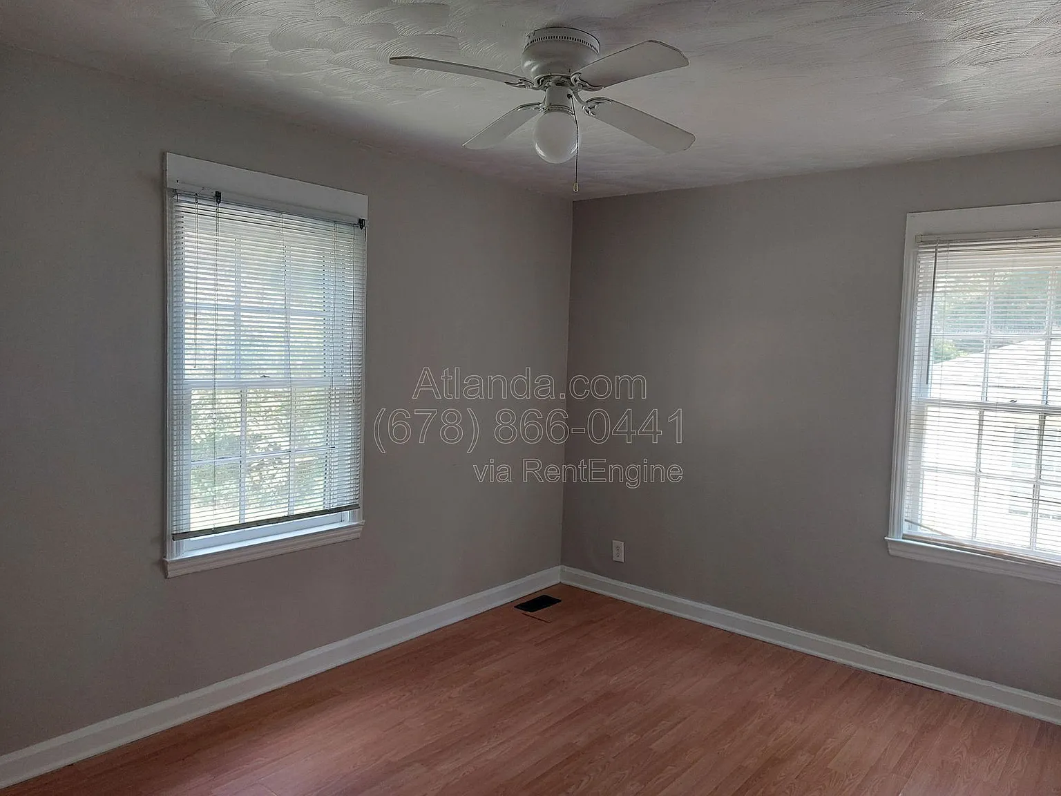 3 bed, 2.0 bath, 1077 sqft, $2,350 — Photo 4