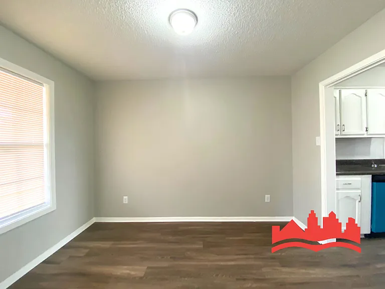 4449 Deerland St — Photo 4