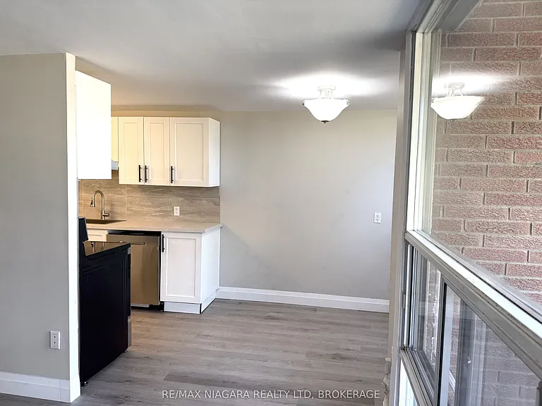 7 Riverview Blvd #104 — Photo 30
