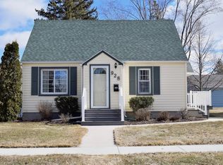 928 Arnold Ave N, Thief River Falls, MN 56701