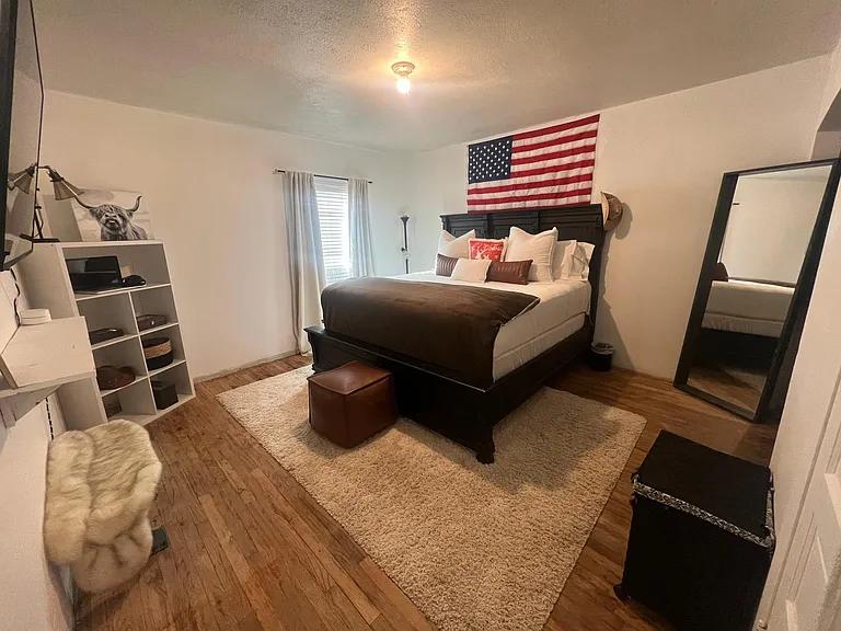 884 FM 3329 — Photo 21
