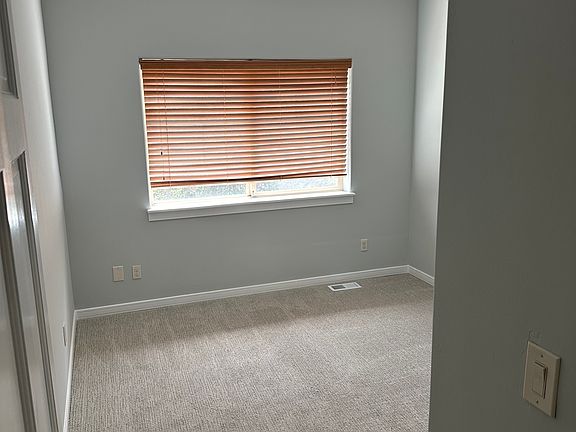 Main Floor BedRoom 1