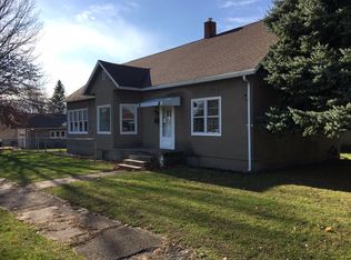 101 W 5th St, Spring Valley, IL 61362