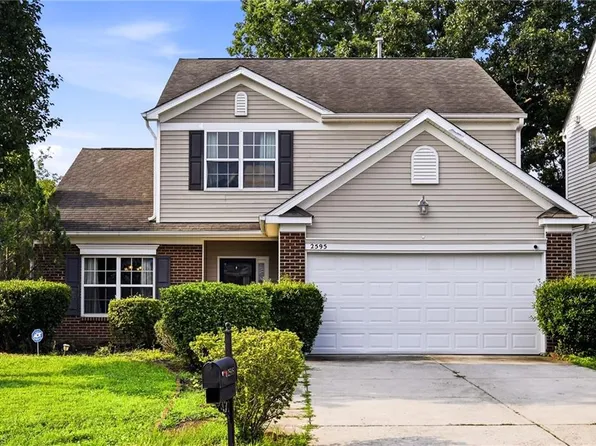 2595 Viola Ct, Winston Salem, NC 27127