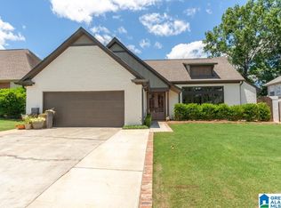 1569 Parkside Ct, Birmingham, AL 35209