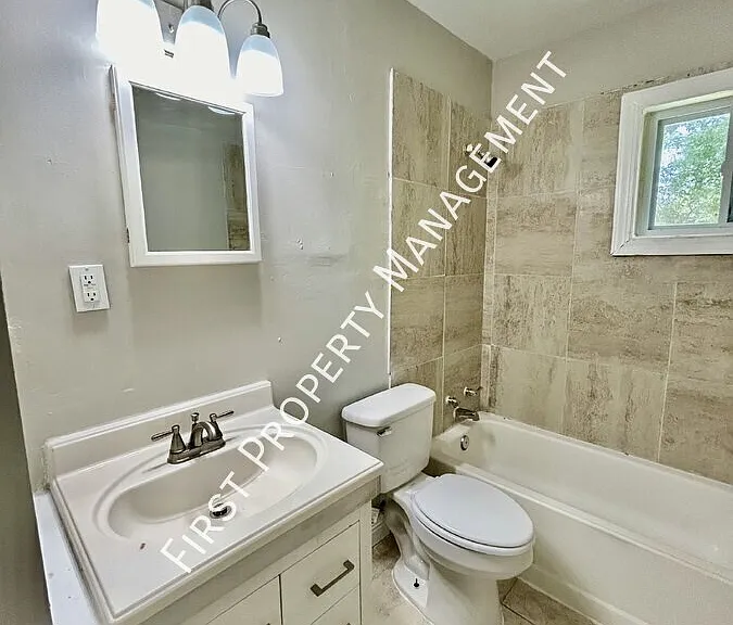 424 Booth Rd — Photo 8