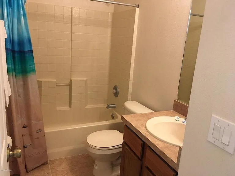 4292 Collinwood Dr — Photo 5
