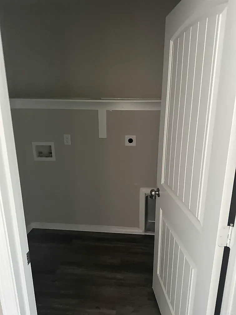 4 bed, 1470 sqft, $1,800 — Photo 2