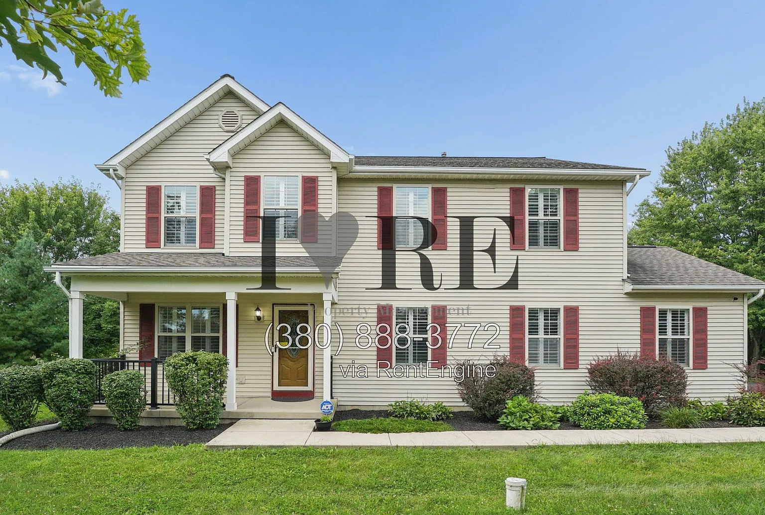 4 bed, 2.5 bath, 2520 sqft, $4,000 — Photo 1