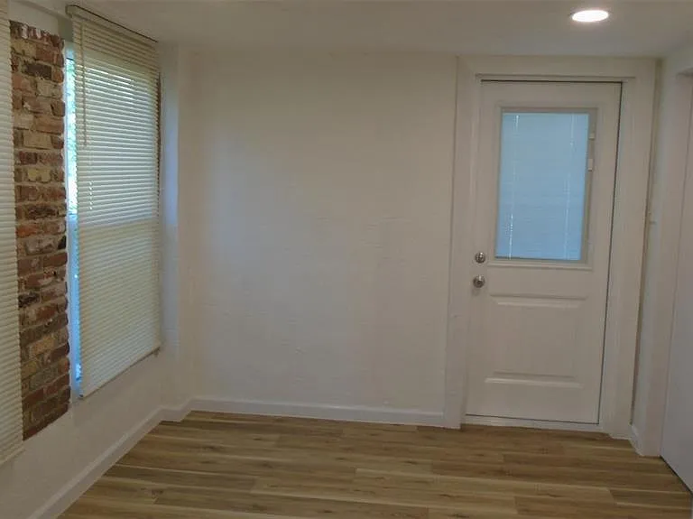 40 Lemon Ln — Photo 2