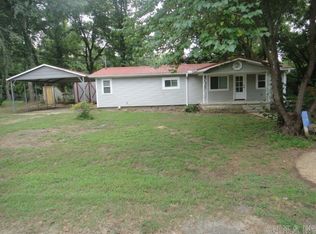 15 S 1st St, Pangburn, AR 72121