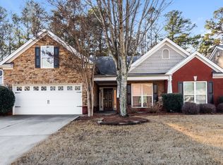 949 Simonton Glen Dr, Lawrenceville, GA 30045