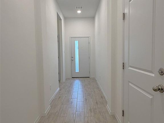 4th image of 13701 Ronald Reagan Blvd #1