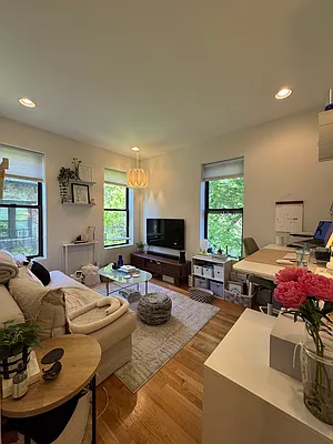 128 West 13th Street #23