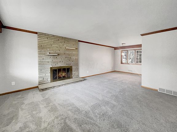 3rd image of 222 Ballard Dr