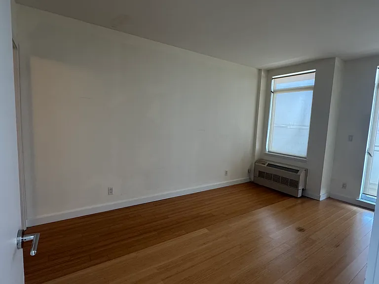 224 Richmond Ter #8B — Photo 8