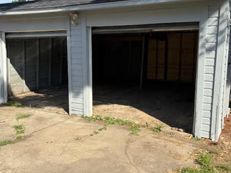 1908 Treadway Ave — Photo 13