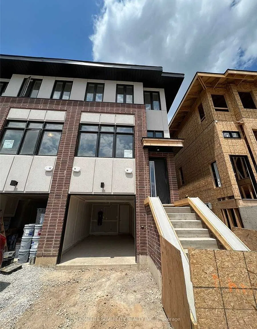 3 bed, $2,650 — Photo 1