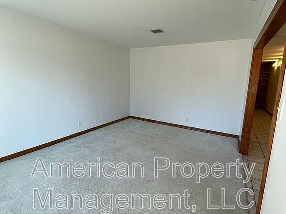 5th image of 3507 S Granite Ave