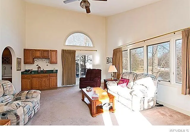 2603 Caitlin Ct — Photo 4