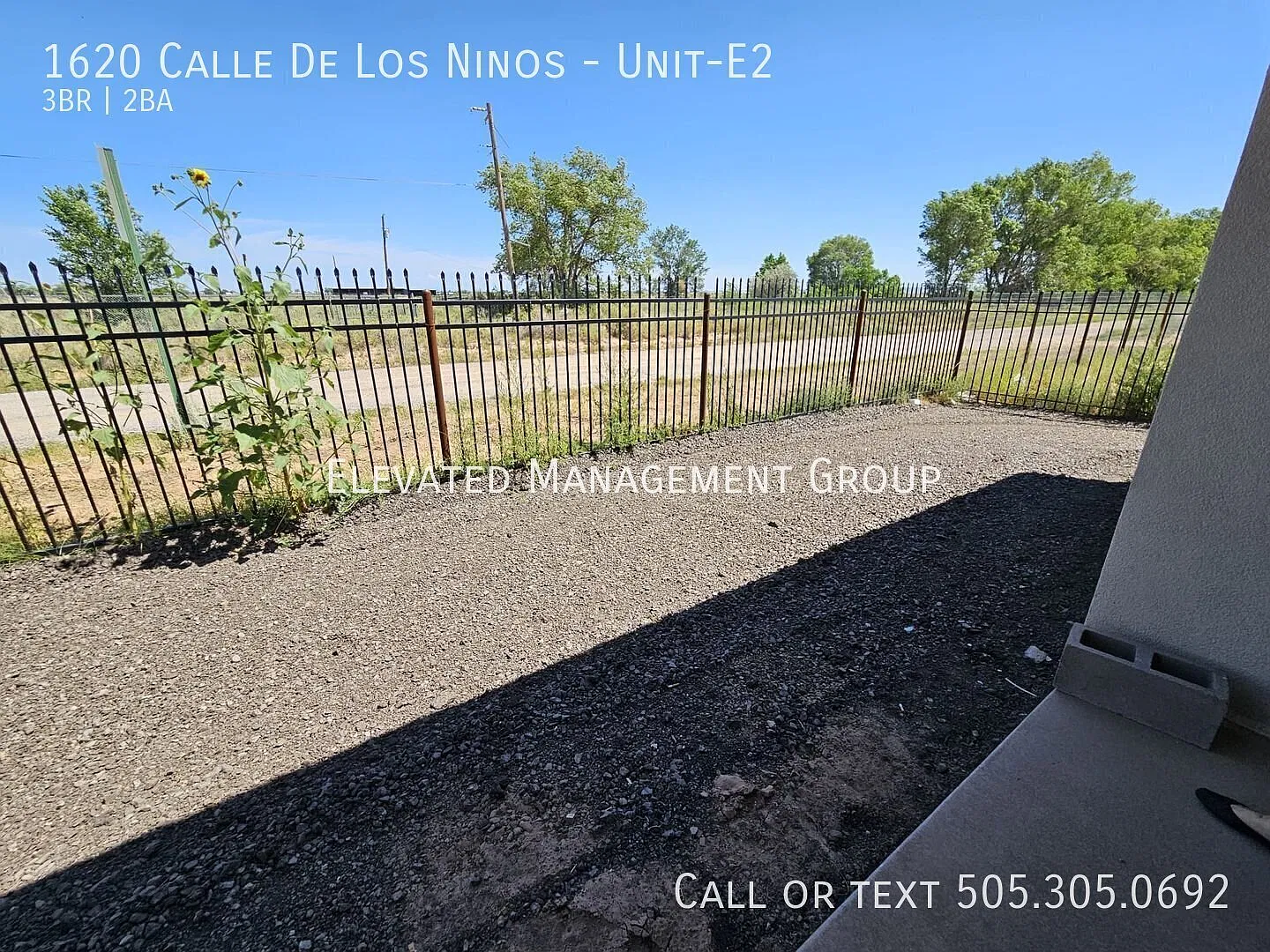 Huge 3 bedroom, Refrigerated Air! — Photo 4