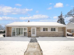 839 E Thacker St, Des Plaines, IL