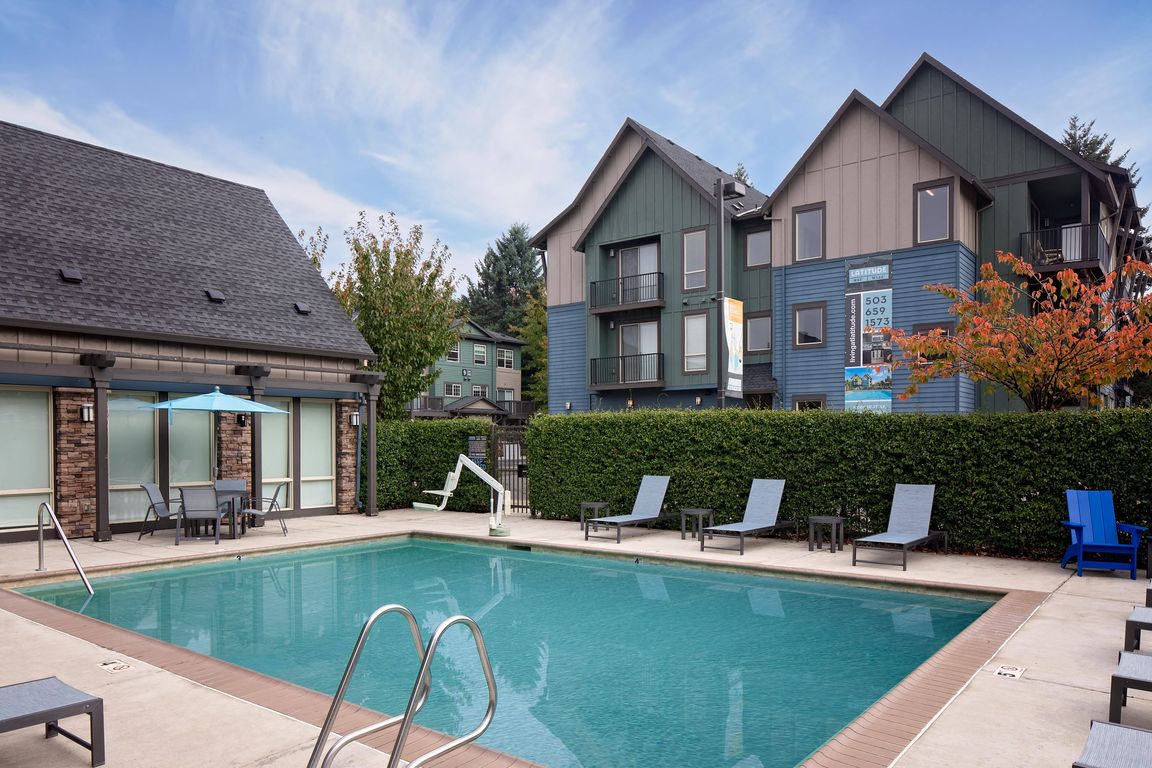 Swimming Pool and Sun Deck