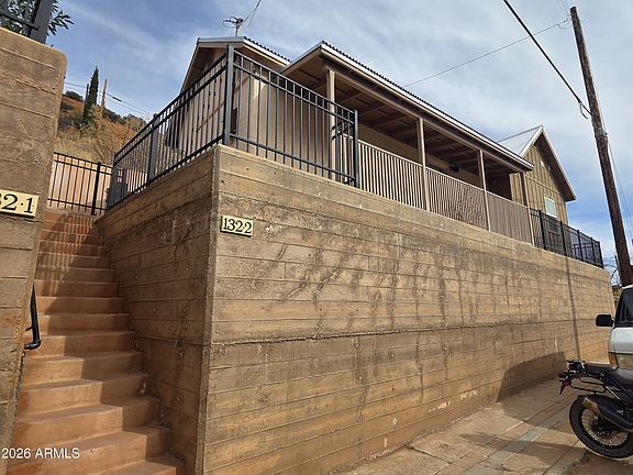 4th image of 132 Naco Road