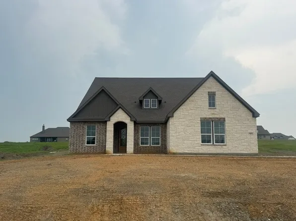 707 Water Side Dr, Van Alstyne, TX 75495