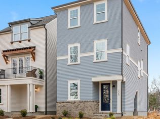 225 Davidson Gateway Dr, Davidson, NC 28036